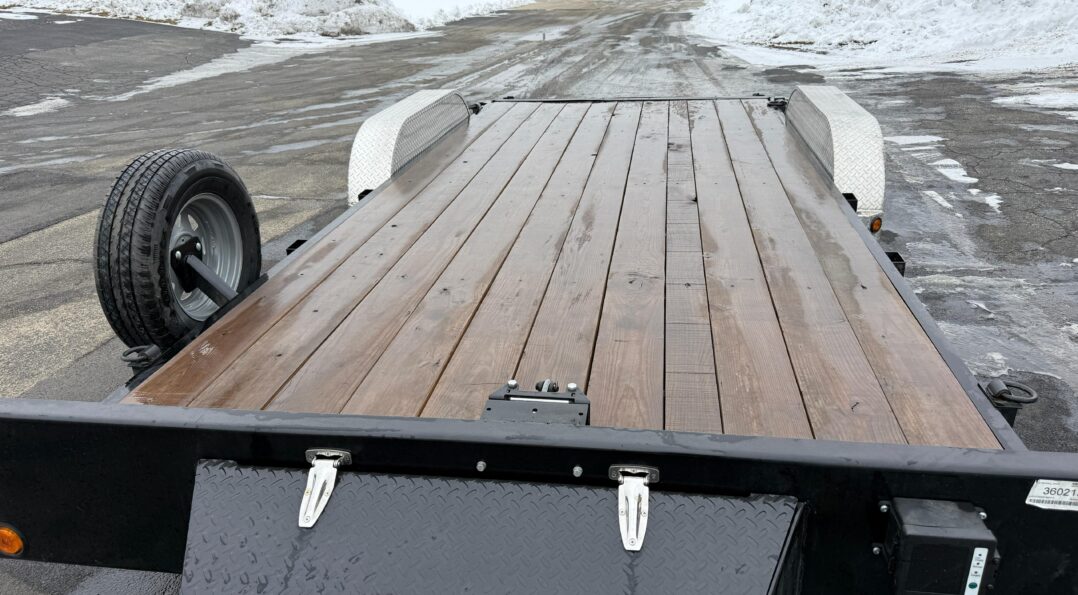 WhatsApp Image 2025-12-06 at 20.30.23 (1)