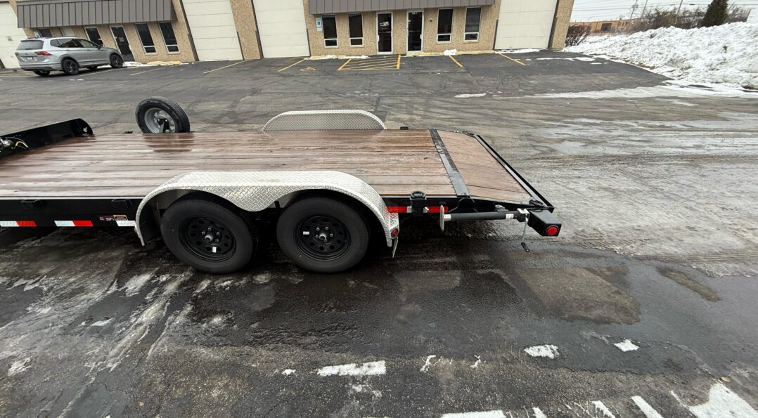 WhatsApp Image 2025-12-06 at 20.30.24