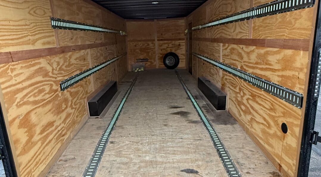 WhatsApp Image 2025-12-06 at 23.42.19 (2)