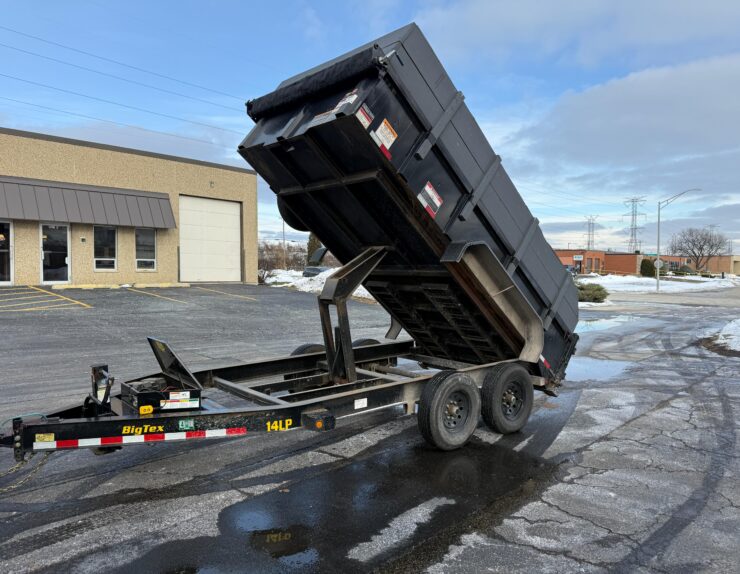 WhatsApp Image 2025-12-17 at 00.48.02 (2)